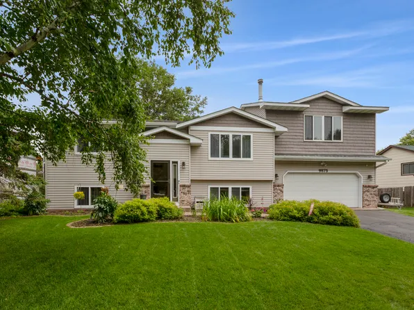 9875 Hamline Ave NE, Blaine, MN 55014