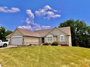 2323 Charoe St, Lewis Center, OH 43035