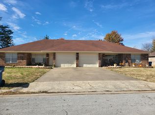 1406A SE O St, Bentonville, AR 72712