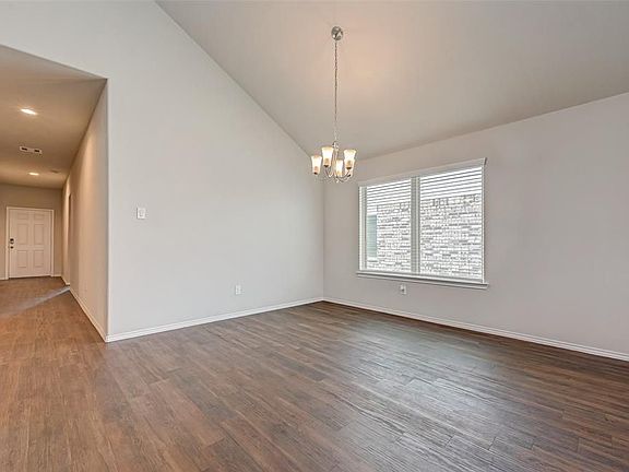 5th image of 15443 Cipres Verde St