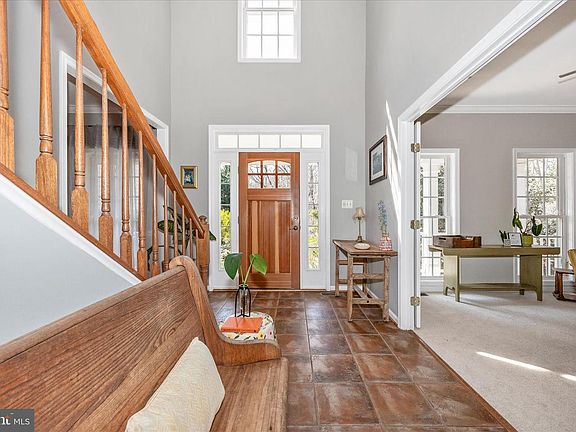 4th image of 6243 Woodville Rd