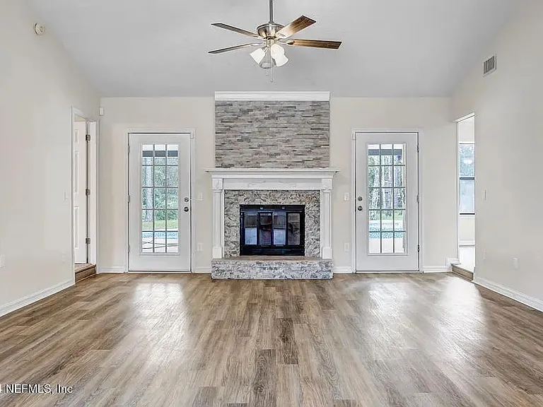 8234 Spencers Trace Dr — Photo 8