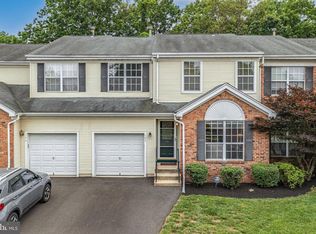 145 Grantham Dr, Somerset, NJ 08873