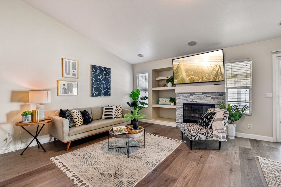 next background image