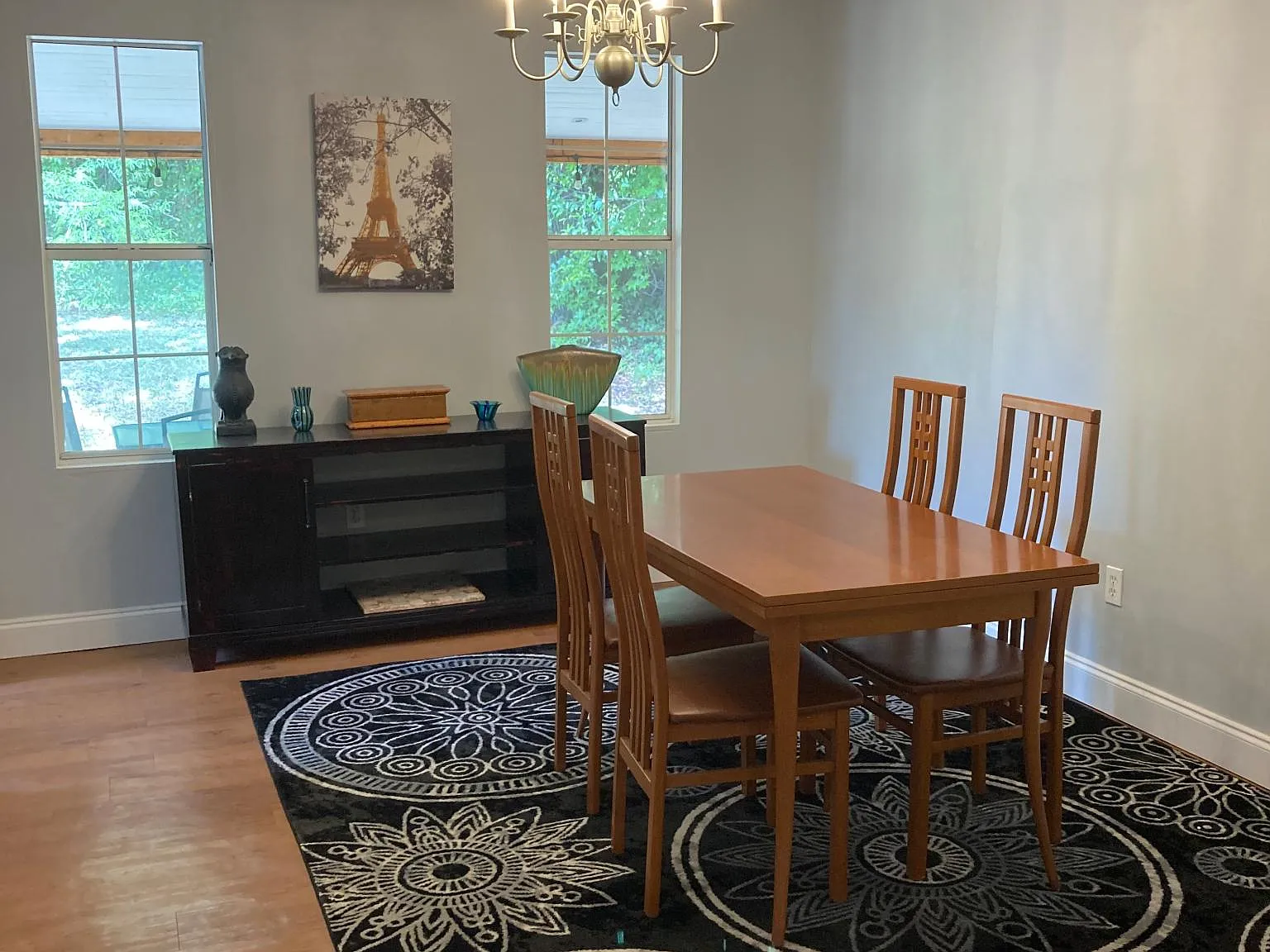 2502 Parkway Dr — Photo 3