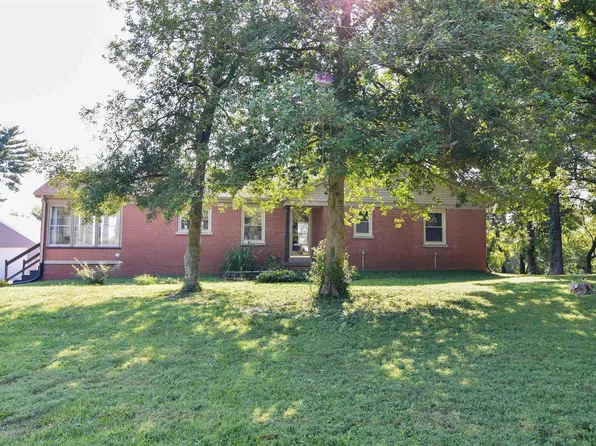 8917 Old State Rd, Evansville, IN 47711