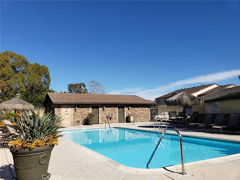 5054 Los Morros Way #102 — Photo 28
