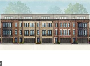 2340 Rosefield Ln, Rockville, MD 20852