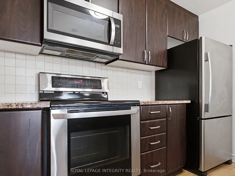 105 Fraser Fields Way #K — Photo 10