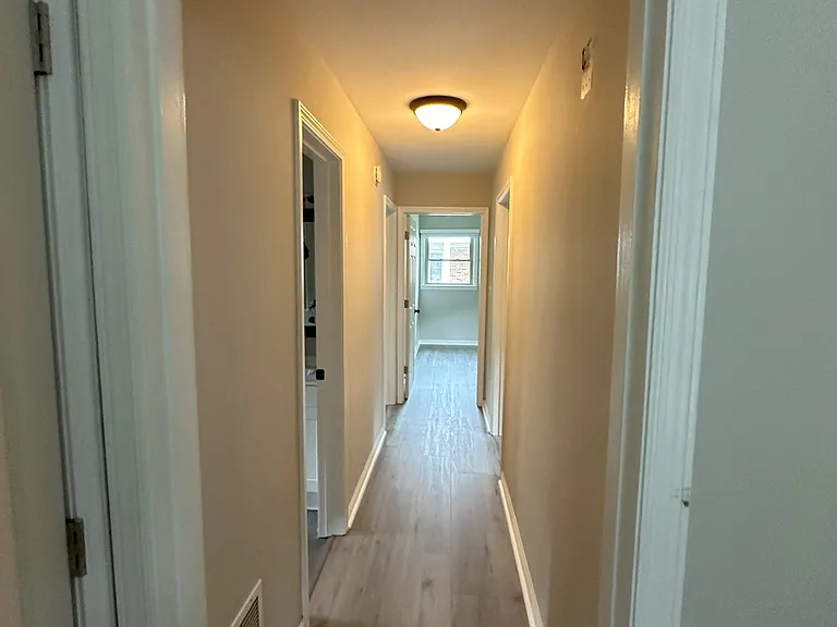 592 Arlington Rd — Photo 17
