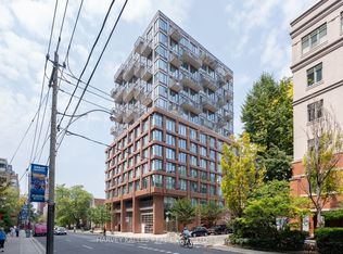 2 Augusta Ave #507, Toronto, ON M5V0T3