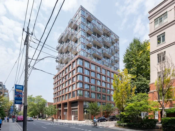 2 Augusta Ave #507, Toronto, ON M5V 0T3