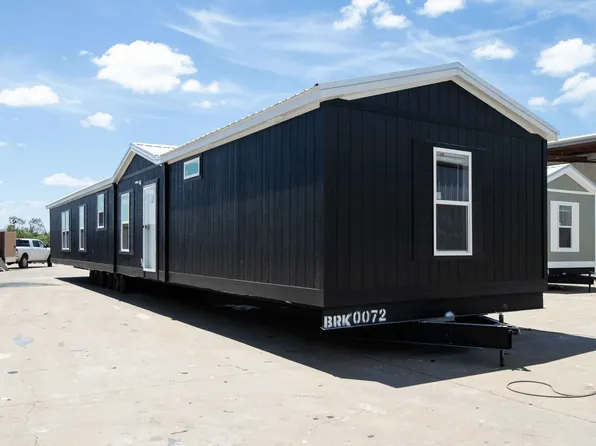 Marathon - Pearland Plan, Lakeway Village