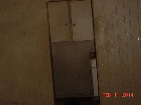 3rd image of 431 E Amity Ave