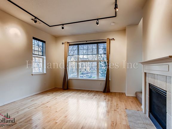 3rd image of 889 NE Caden Ave