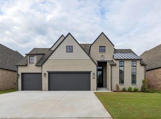 5816 E 127th St S, Bixby, OK 74008