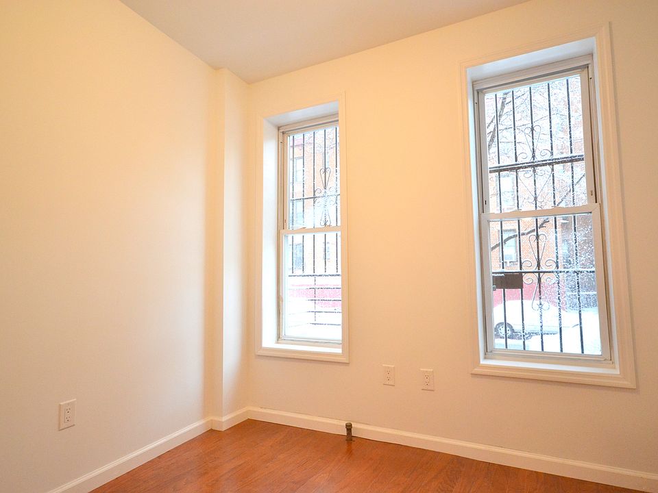 1st image of 429 Lincoln Pl APT B2