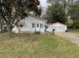 516 Kellogg St, Ripon, WI 54971