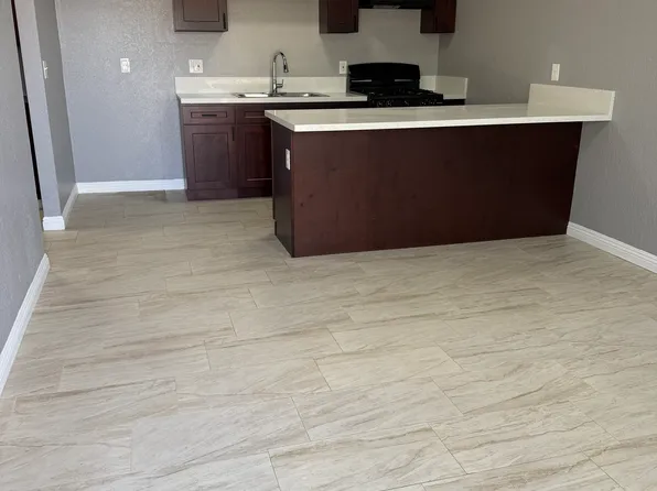 16388 Sequoia St APT 7, Hesperia, CA 92345