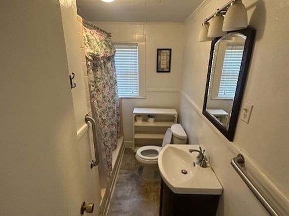 5th image of 1404 W Main St #2