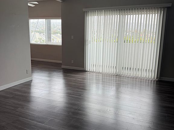 2nd image of 502 Avenue G