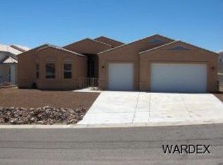 343 Park Ridge Cv, Bullhead City, AZ 86429