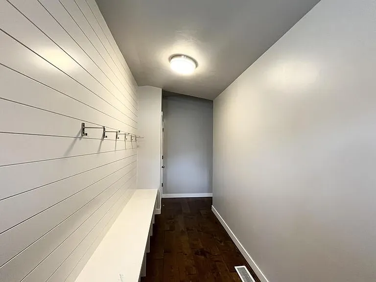 621 W Koins Way — Photo 28