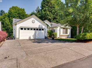 10403 NE 43rd Ave, Vancouver, WA 98686