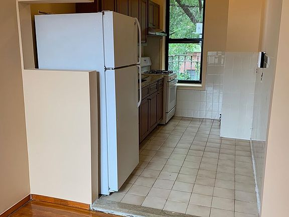 5th image of 33-06 31st Ave #2F
