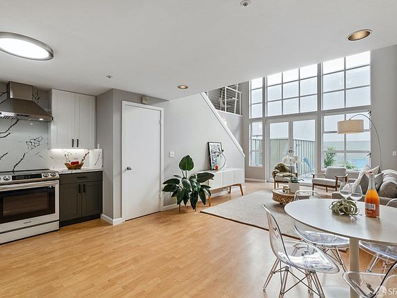 3rd image of 68 McCoppin St APT 5
