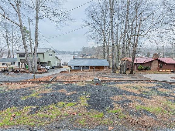 5th image of 1240 Riverview Rd