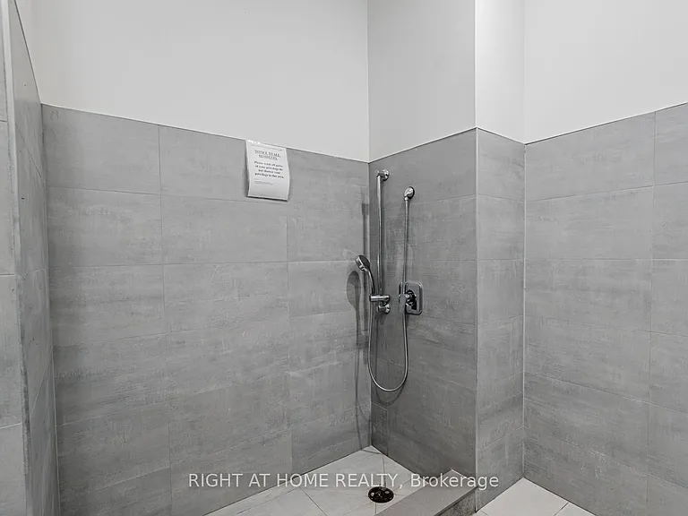 1630 Queen St E #211 — Photo 11
