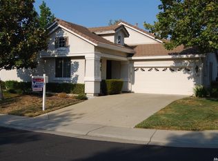 7909 Robinson Dr, Roseville, CA 95747