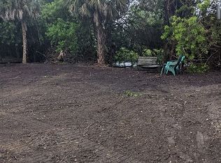 1106 River Rd, North Fort Myers, FL 33903