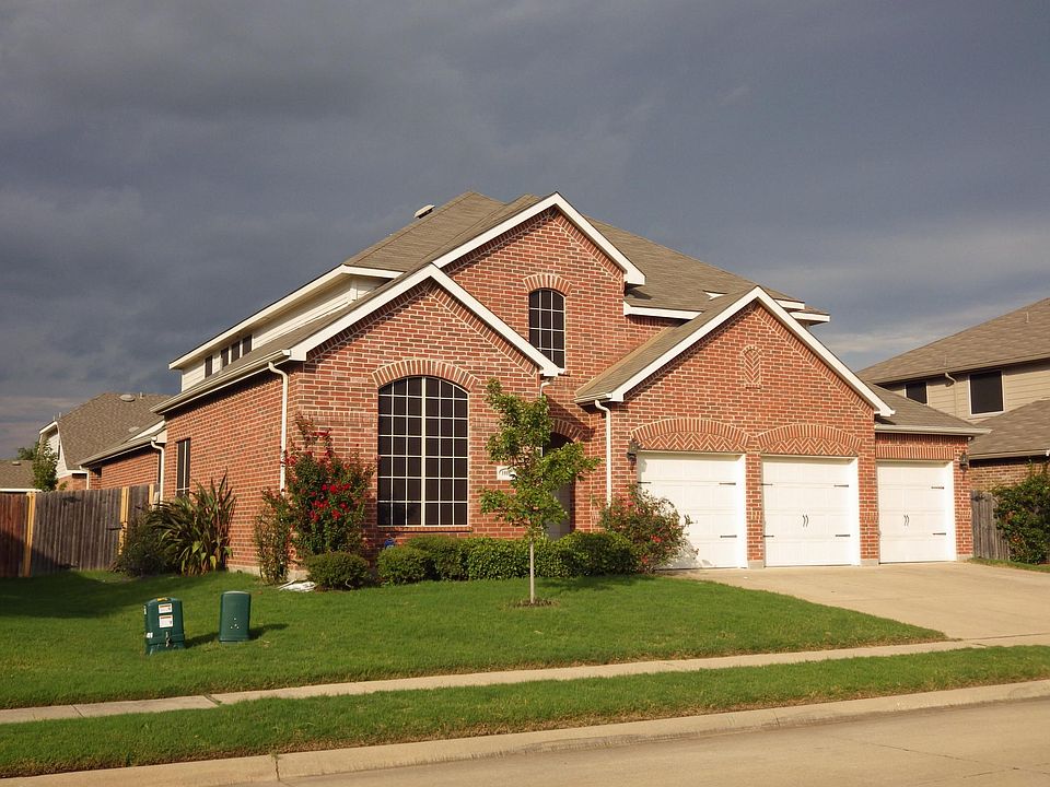 1st image of 1008 Castroville Dr