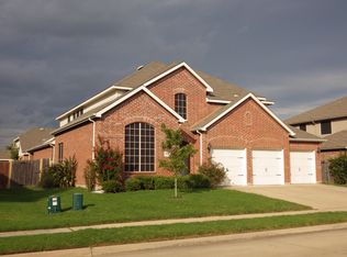 1008 Castroville Dr, Forney, TX 75126