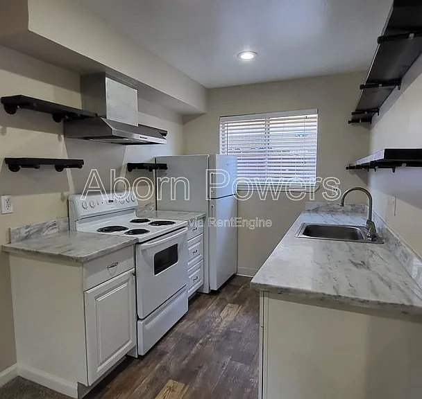 3738 4th Ave #7 — Photo 14
