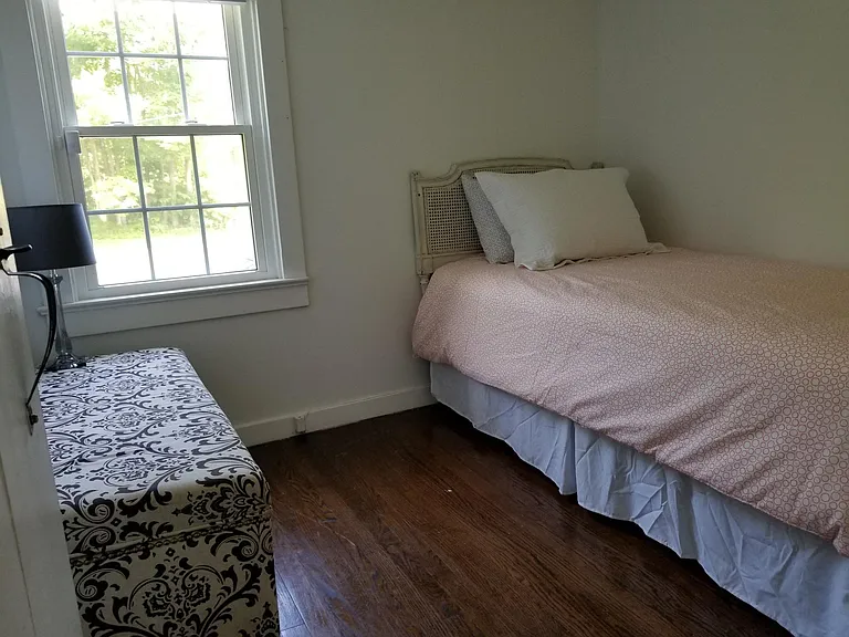 101 Georgetown Rd — Photo 16