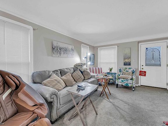 4th image of 13905 Wainstead Ave