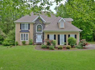 720 Alderly Ln, Peachtree City, GA 30269