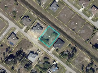 2004 Crawford Ave N, Lehigh Acres, FL 33971