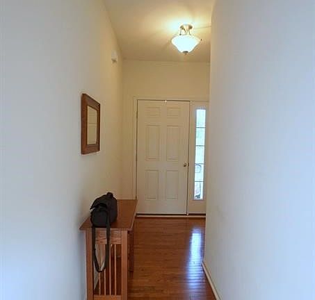 4th image of 4281 Riverwalk Dr S