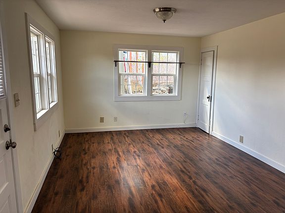 4th image of 251 Virginia Dr