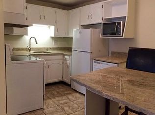 976 Main St APT 8, Melrose, MA 02176