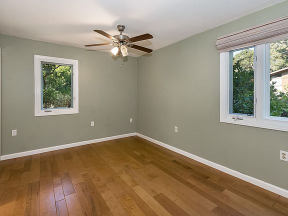 3rd image of 1622 Calle Canon