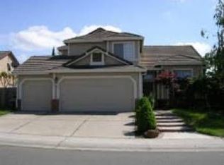8227 Montevina Dr, Sacramento, CA 95829