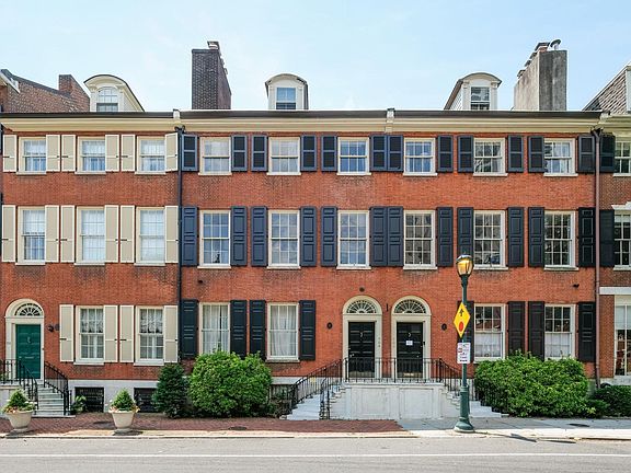 3rd image of 706 S Washington Sq #3E