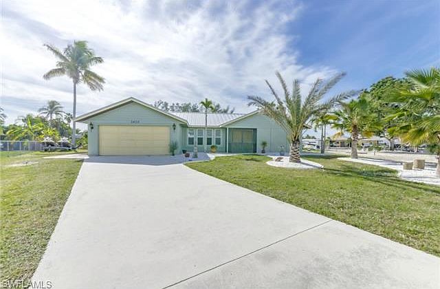 1st image of 3423 Sea Holly Ln