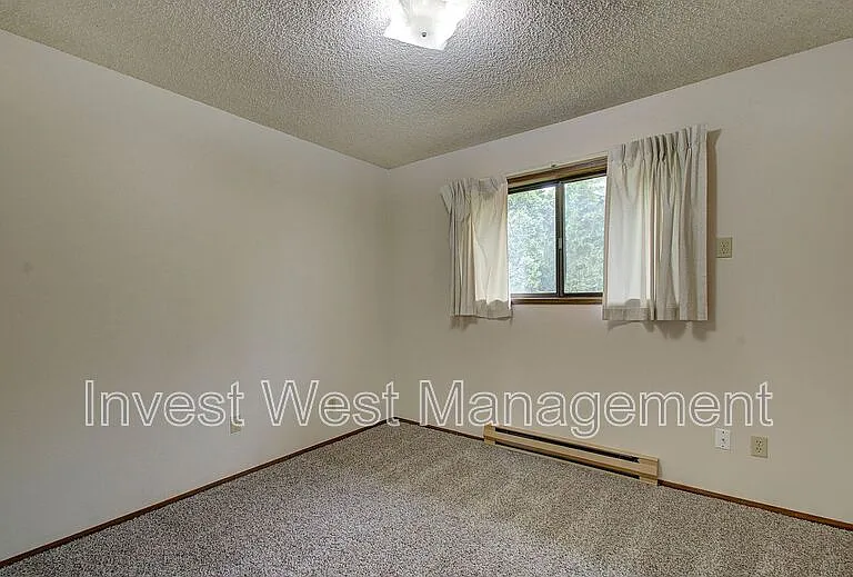 854 SE Washougal River Rd — Photo 14