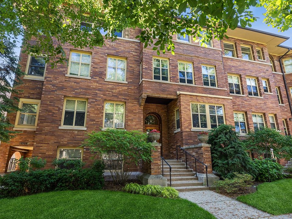 1st image of 936 Hinman Ave #S3